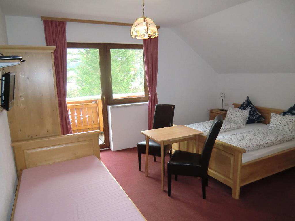 Haus Rye B&B Obertraun Szoba fotó